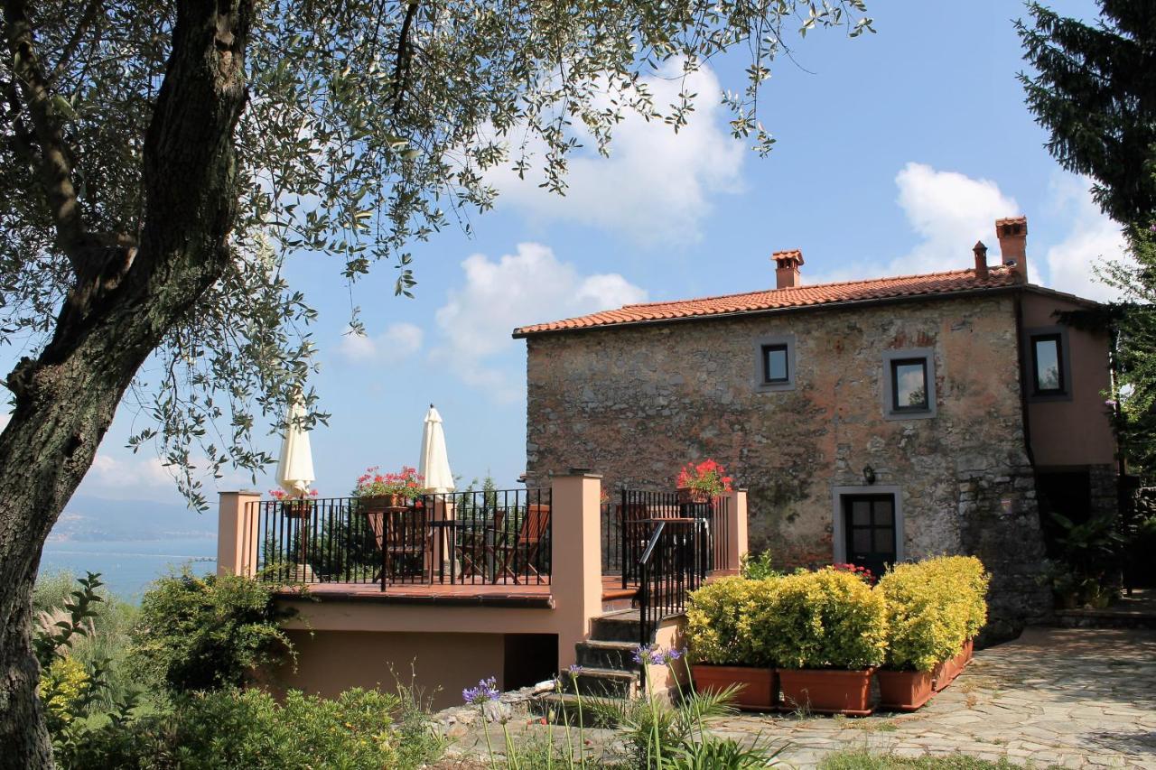 Agriturismo Terrazza Sul Golfo - Il Casale ลาสเปเซีย ภายนอก รูปภาพ